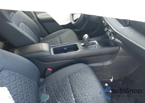 2025 Nissan Kicks Sv Intelligent Awd z USA, uszkodzony, nr VIN 3N8AP6CB2SL322407